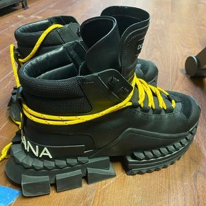 Dolce & Gabbana Chunky Ridge Heel